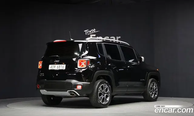 Jeep Renegade 2018 2.0 автомат (гидро), миниатюра 2 Jeep Renegade 2018 2.0 автомат (гидро), миниатюра 2
