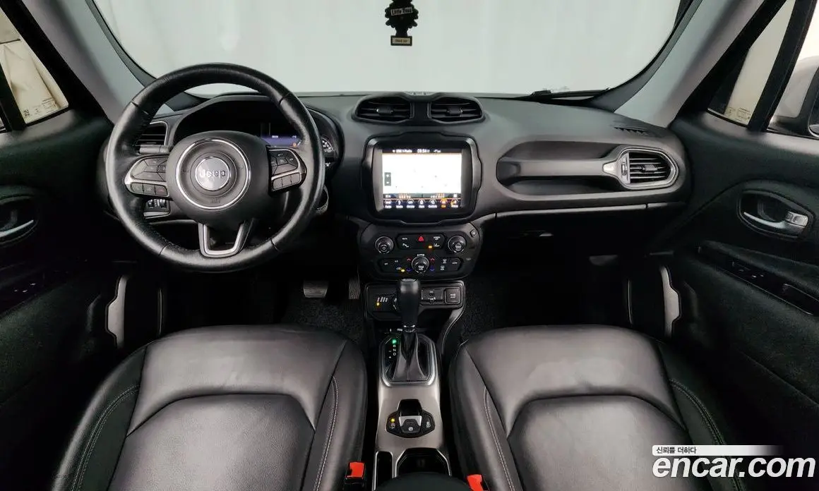 Jeep Renegade 2018 2.0 автомат (гидро), фото 7 Jeep Renegade 2018 2.0 автомат (гидро), фото 7