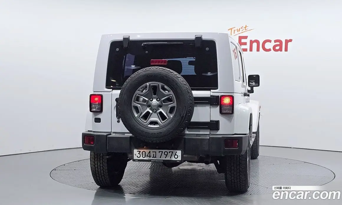 Jeep Wrangler 2016 3.6 автомат (гидро), фото 4 Jeep Wrangler 2016 3.6 автомат (гидро), фото 4
