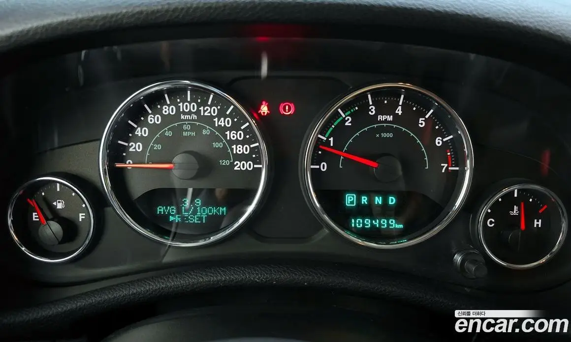 Jeep Wrangler 2016 3.6 автомат (гидро), фото 8 Jeep Wrangler 2016 3.6 автомат (гидро), фото 8