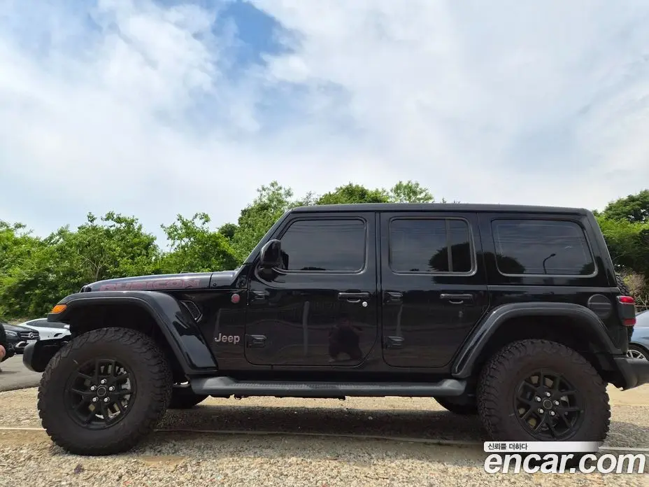 Jeep Wrangler 2025 2.0 автомат (гидро), фото 5