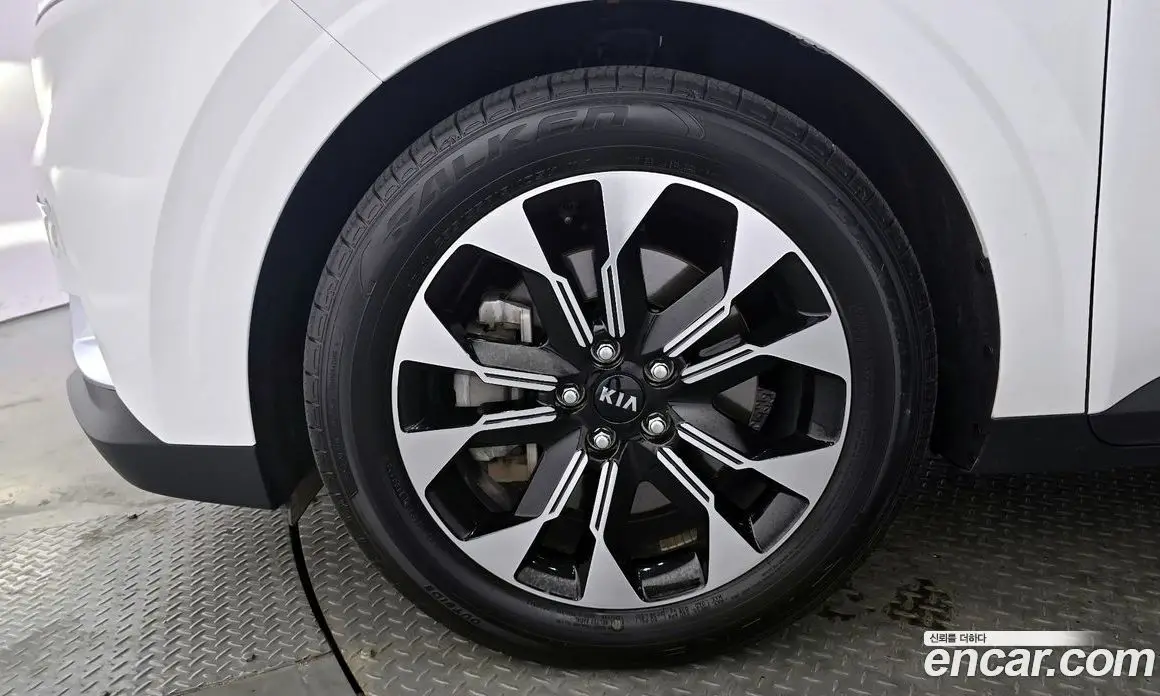 Kia Carnival 2021 3.5 автомат (гидро), фото 5 Kia Carnival 2021 3.5 автомат (гидро), фото 5