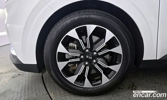 Kia Carnival 2021 3.5 автомат (гидро), миниатюра 5 Kia Carnival 2021 3.5 автомат (гидро), миниатюра 5