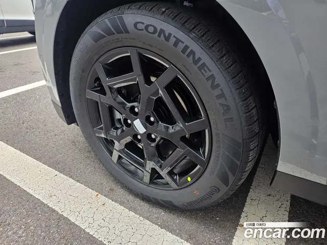 Kia Carnival 2026 1.6 автомат (гидро), миниатюра 5