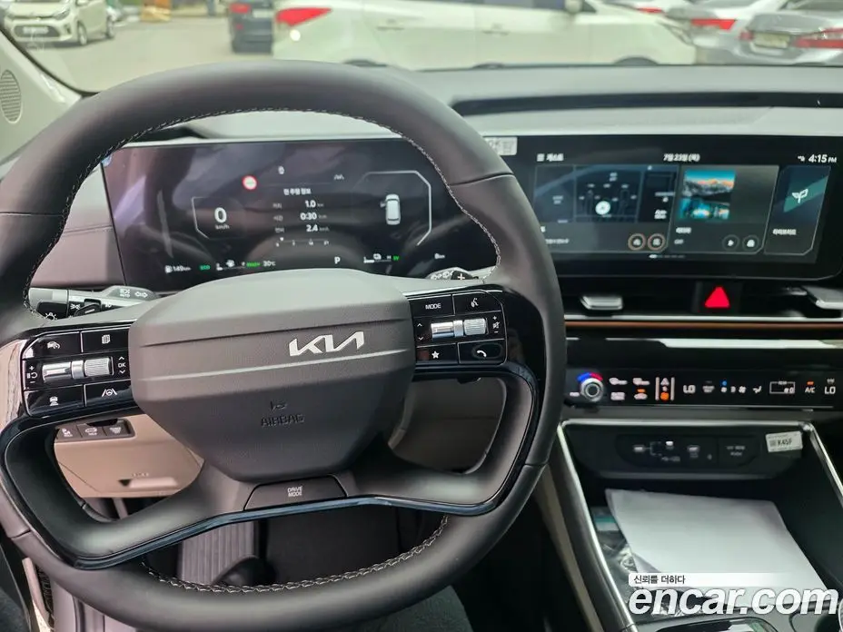 Kia Carnival 2026 1.6 автомат (гидро), фото 8