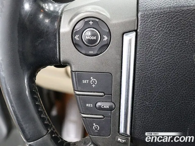 Land Rover Discovery 2013 3.0 автомат (гидро), миниатюра 11 Land Rover Discovery 2013 3.0 автомат (гидро), миниатюра 11