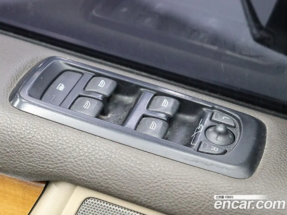 Land Rover Discovery 2013 3.0 автомат (гидро), фото 12 Land Rover Discovery 2013 3.0 автомат (гидро), фото 12
