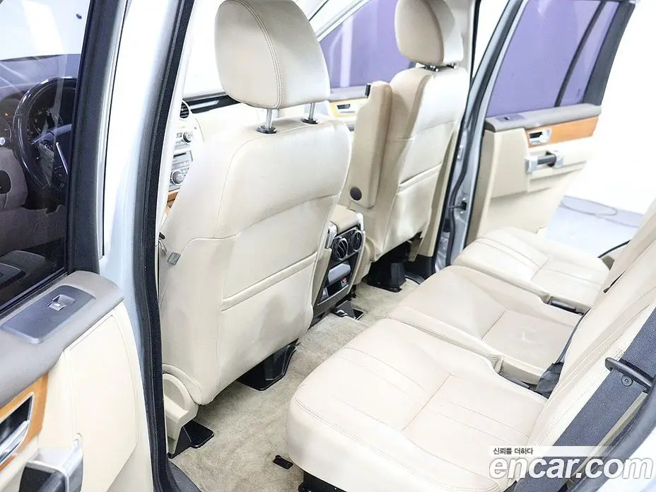 Land Rover Discovery 2013 3.0 автомат (гидро), фото 17 Land Rover Discovery 2013 3.0 автомат (гидро), фото 17