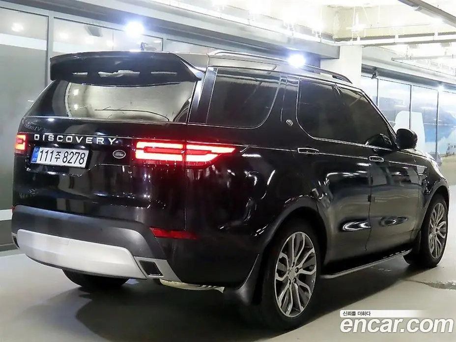 Land Rover Discovery 2018 3.0 автомат (гидро), фото 4 Land Rover Discovery 2018 3.0 автомат (гидро), фото 4