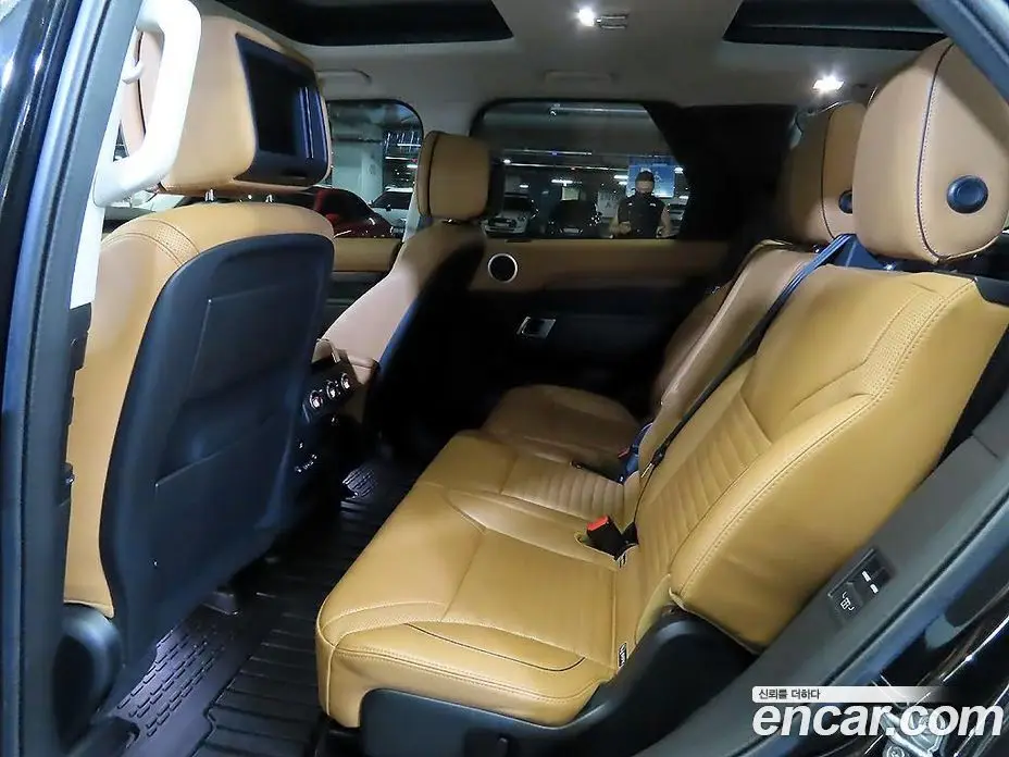 Land Rover Discovery 2018 3.0 автомат (гидро), фото 7 Land Rover Discovery 2018 3.0 автомат (гидро), фото 7