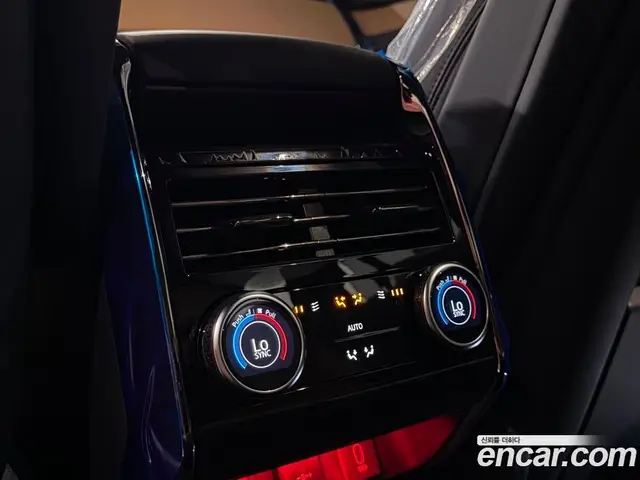 Land Rover Range Rover Sport 2026 3.0 автомат (гидро), миниатюра 9