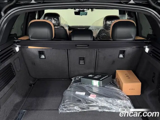 Land Rover Range Rover Sport 2026 3.0 автомат (гидро), миниатюра 10