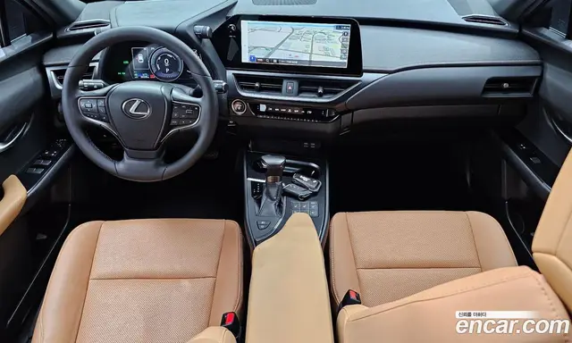 Lexus UX 2023 2.0 автомат (гидро), миниатюра 7