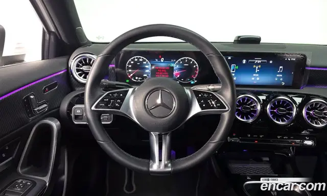 Mercedes-Benz A-Class 2024 2.0 автомат (гидро), миниатюра 12