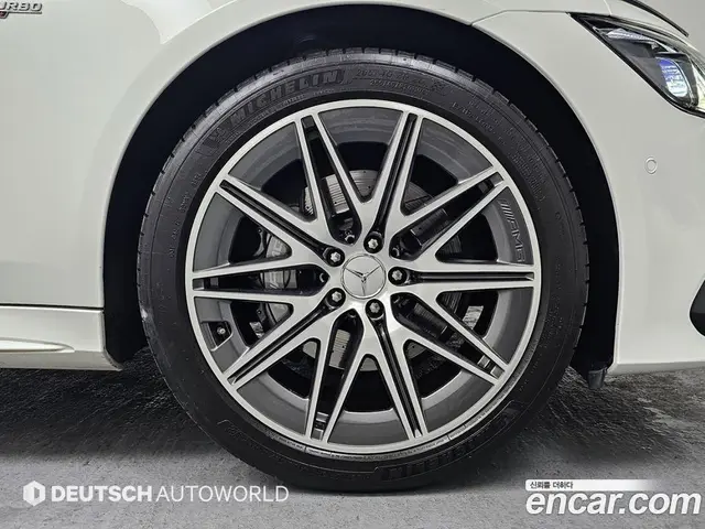 Mercedes-Benz AMG GT 2022 3.0 автомат (гидро), миниатюра 5