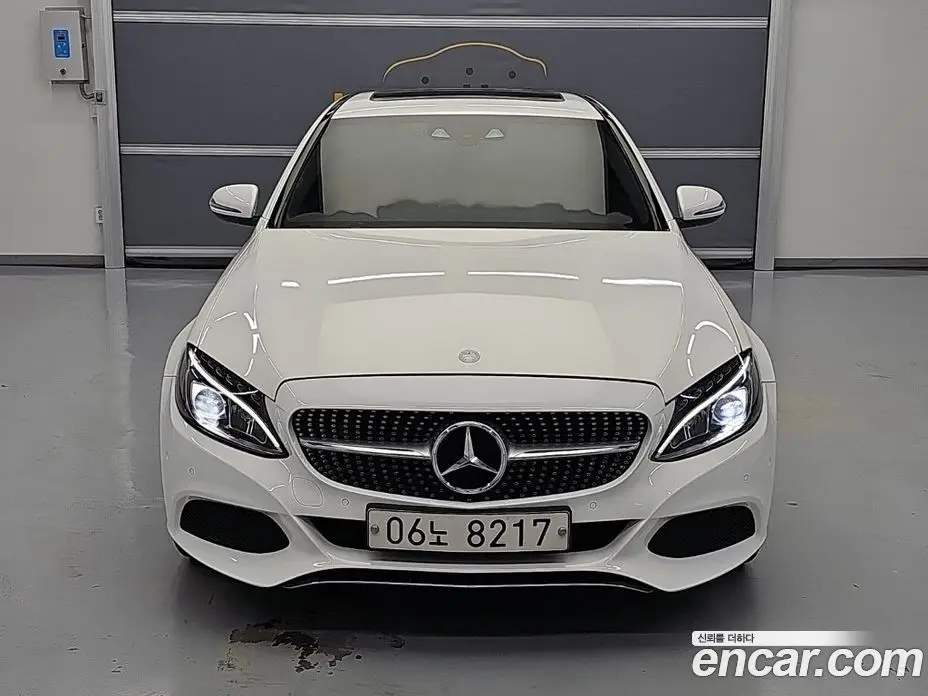 Mercedes-Benz C-Class 2017 2.1 автомат (гидро), фото 2 Mercedes-Benz C-Class 2017 2.1 автомат (гидро), фото 2