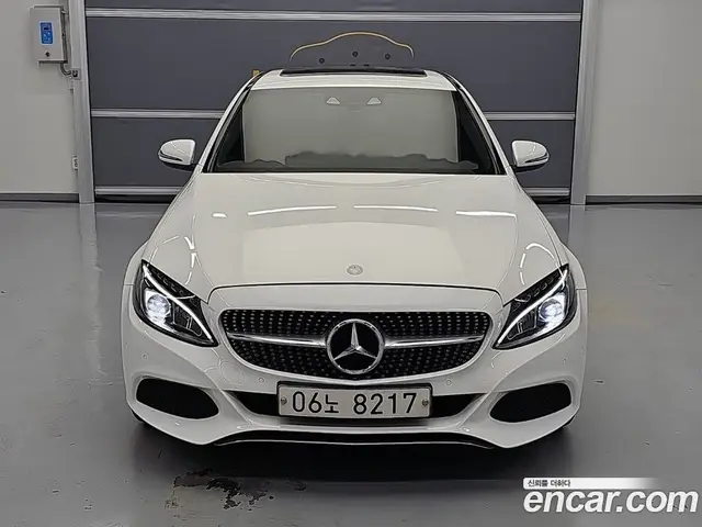 Mercedes-Benz C-Class 2017 2.1 автомат (гидро), миниатюра 2 Mercedes-Benz C-Class 2017 2.1 автомат (гидро), миниатюра 2