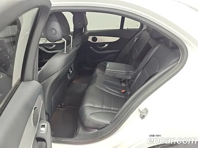 Mercedes-Benz C-Class 2017 2.1 автомат (гидро), миниатюра 12