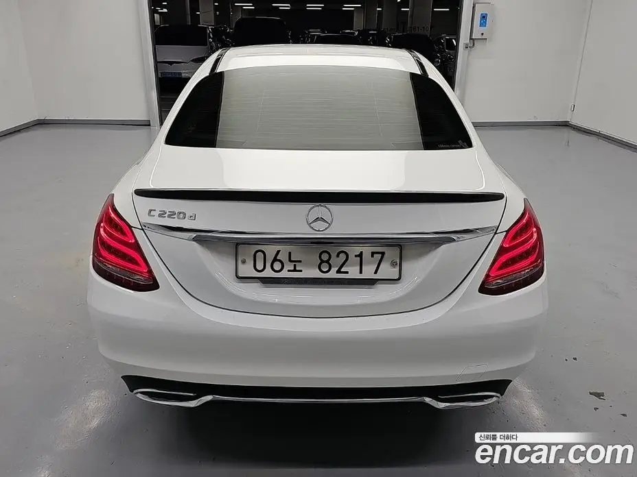 Mercedes-Benz C-Class 2017 2.1 автомат (гидро), фото 3 Mercedes-Benz C-Class 2017 2.1 автомат (гидро), фото 3