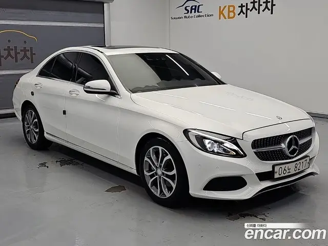 Mercedes-Benz C-Class 2017 2.1 автомат (гидро), миниатюра 4 Mercedes-Benz C-Class 2017 2.1 автомат (гидро), миниатюра 4