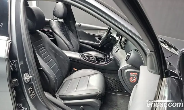 Mercedes-Benz E-Class 2017 2.0 автомат (гидро), миниатюра 11 Mercedes-Benz E-Class 2017 2.0 автомат (гидро), миниатюра 11