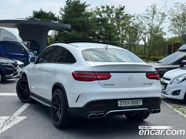 Mercedes-Benz GLE-Class 2019 5.5 автомат (гидро), миниатюра 2 Mercedes-Benz GLE-Class 2019 5.5 автомат (гидро), миниатюра 2