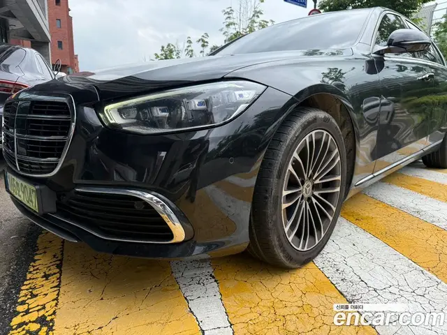 Mercedes-Benz S-Class, 2022, 80 400 км