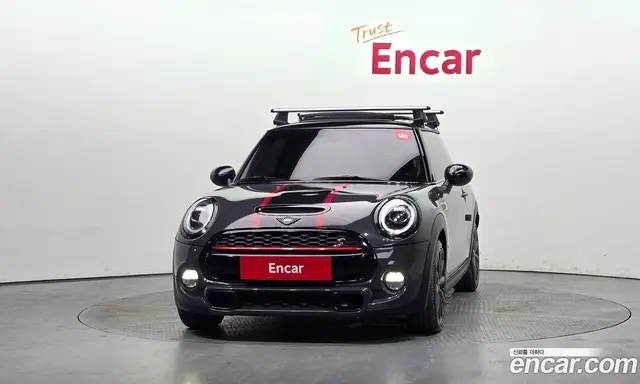 Mini Cooper 2019 2.0 автомат (гидро), миниатюра 3