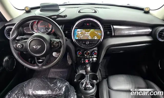 Mini Cooper 2019 2.0 автомат (гидро), миниатюра 7