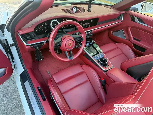 Porsche 911 2021 3.7 автомат (гидро), миниатюра 8