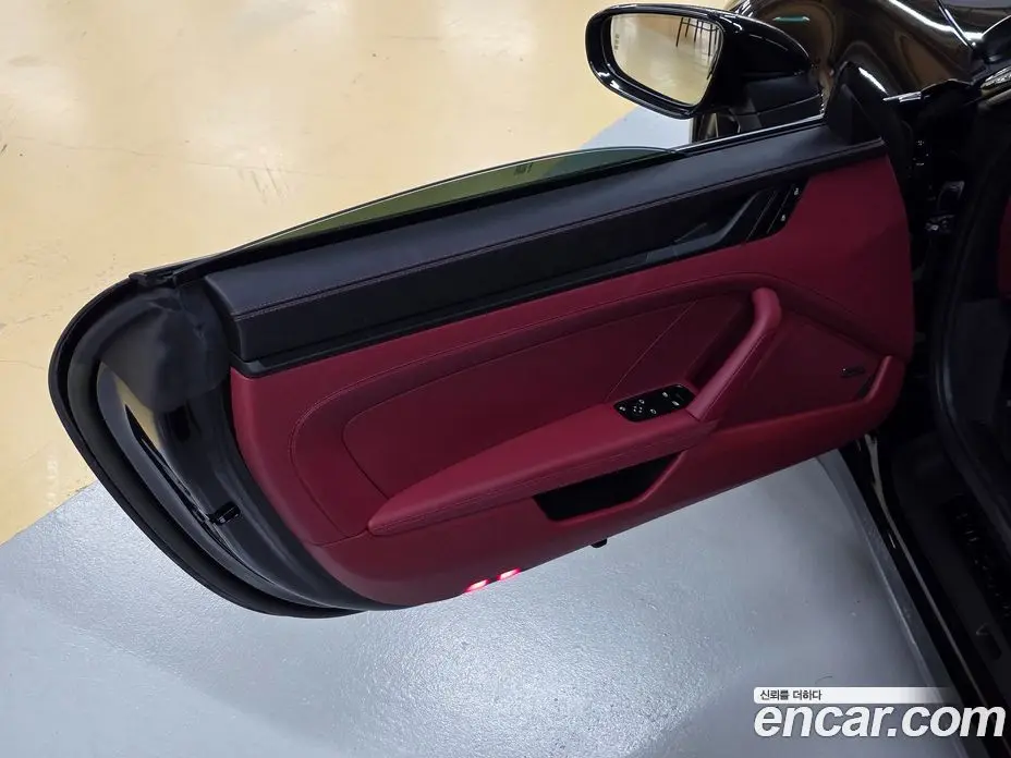 Porsche 911 2023 3.0 автомат (гидро), фото 14 Porsche 911 2023 3.0 автомат (гидро), фото 14