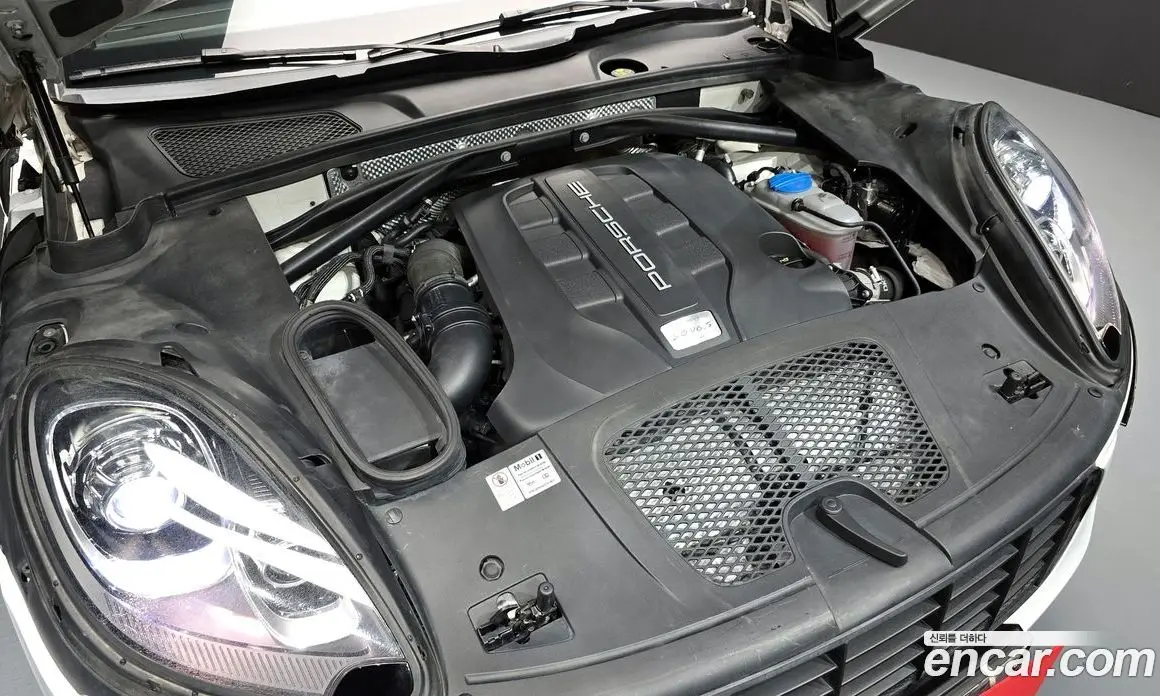Porsche Macan 2015 3.0 автомат (гидро), фото 6 Porsche Macan 2015 3.0 автомат (гидро), фото 6