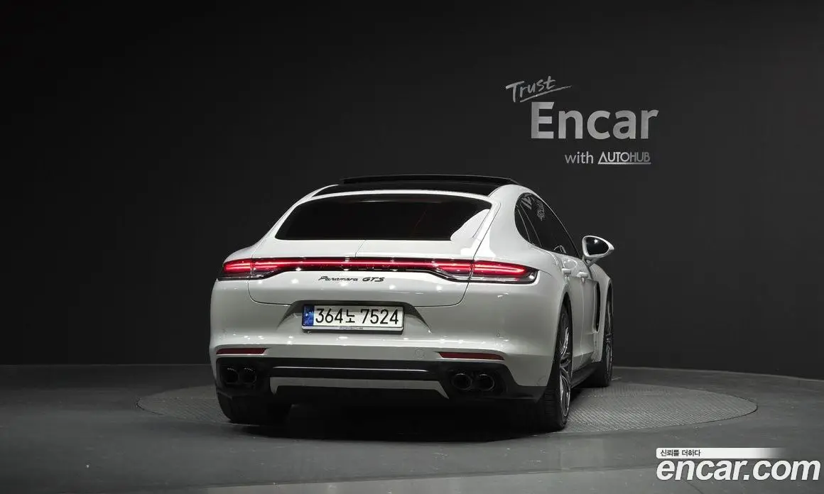 Porsche Panamera 2024 4.0 автомат (гидро), фото 4 Porsche Panamera 2024 4.0 автомат (гидро), фото 4