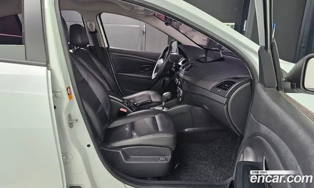 Renault (Samsung) SM3 2018 1.6 автомат (гидро), миниатюра 12