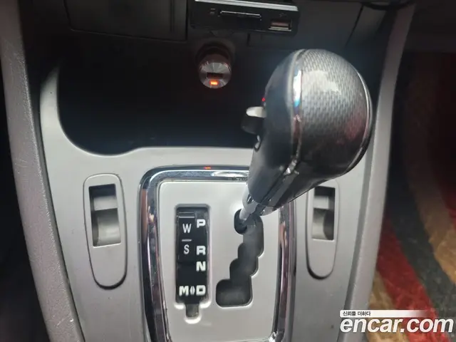 SsangYong Korando 2014 2.0 автомат (гидро), миниатюра 9
