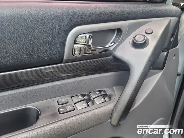 SsangYong Korando 2014 2.0 автомат (гидро), миниатюра 10