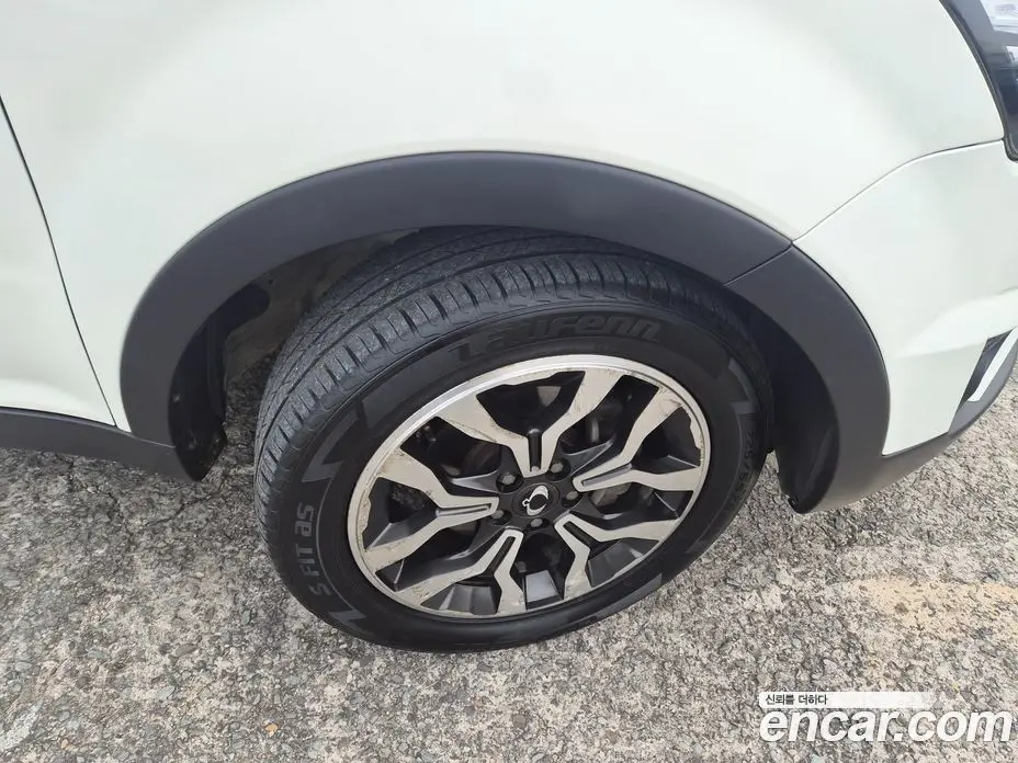 SsangYong Korando 2015 2.2 автомат (гидро), фото 19 SsangYong Korando 2015 2.2 автомат (гидро), фото 19