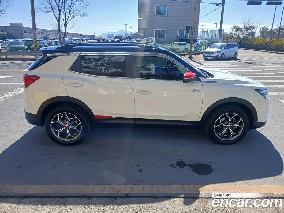 SsangYong Korando 2022 1.5 автомат (гидро), фото 5