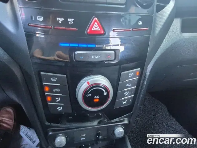 SsangYong TIBOLI 2017 1.6 автомат (гидро), миниатюра 11