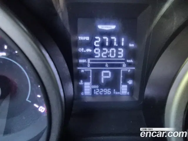 SsangYong TIBOLI 2017 1.6 автомат (гидро), миниатюра 9