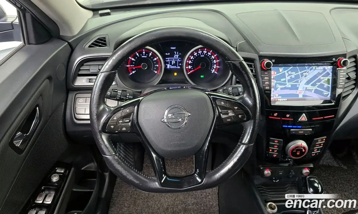 SsangYong TIBOLI 2018 1.6 автомат (гидро), фото 13