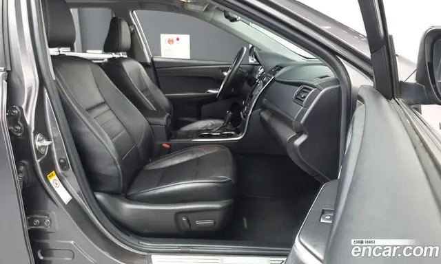 Toyota Camry 2017 2.5 автомат (гидро), миниатюра 11 Toyota Camry 2017 2.5 автомат (гидро), миниатюра 11