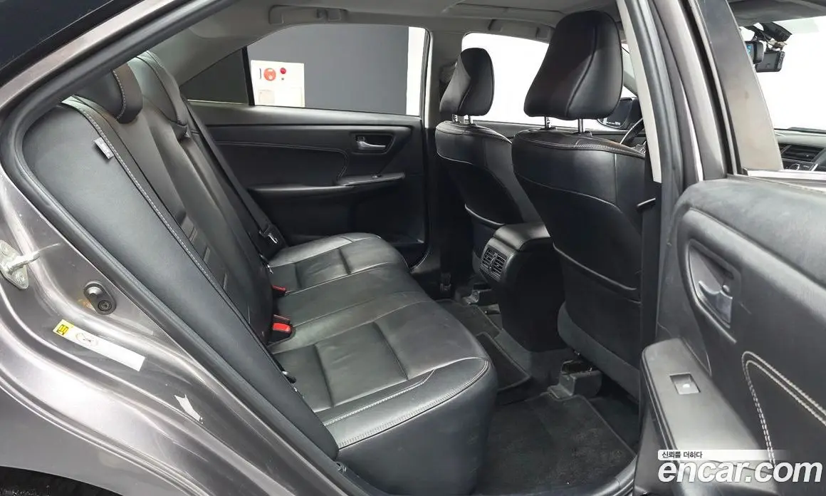 Toyota Camry 2017 2.5 автомат (гидро), фото 12 Toyota Camry 2017 2.5 автомат (гидро), фото 12