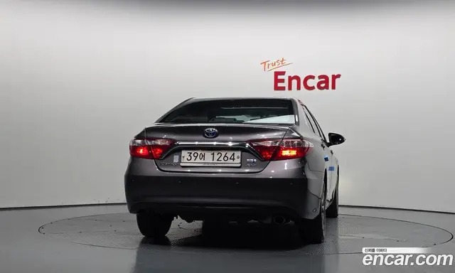Toyota Camry 2017 2.5 автомат (гидро), миниатюра 4 Toyota Camry 2017 2.5 автомат (гидро), миниатюра 4