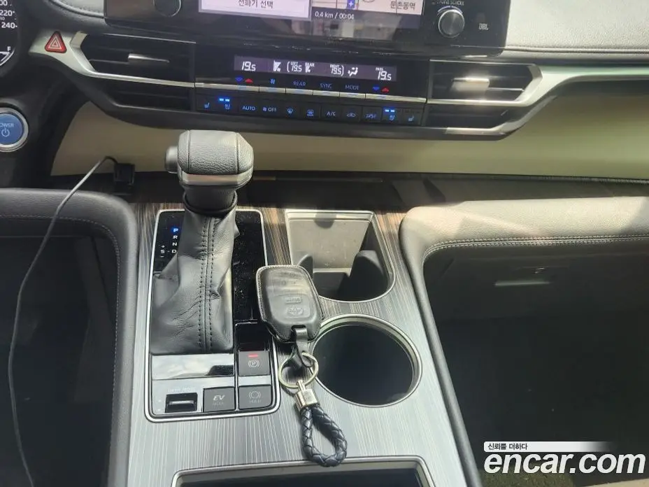 Toyota Sienna 2022 2.5 автомат (гидро), фото 7