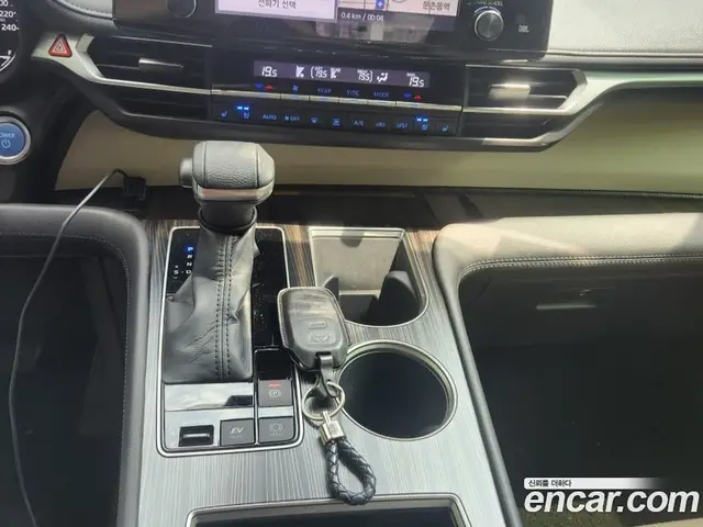 Toyota Sienna 2022 2.5 автомат (гидро), миниатюра 7