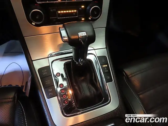 Volkswagen CC 2010 2.0 автомат (гидро), миниатюра 12