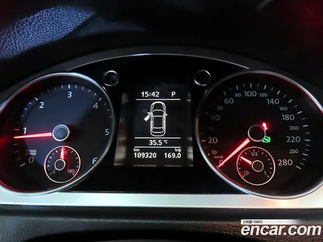 Volkswagen CC 2010 2.0 автомат (гидро), миниатюра 9 Volkswagen CC 2010 2.0 автомат (гидро), миниатюра 9