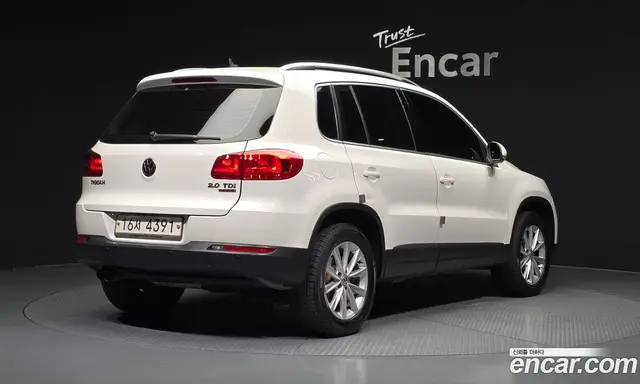 Volkswagen Tiguan 2013 2.0 автомат (гидро), миниатюра 2 Volkswagen Tiguan 2013 2.0 автомат (гидро), миниатюра 2