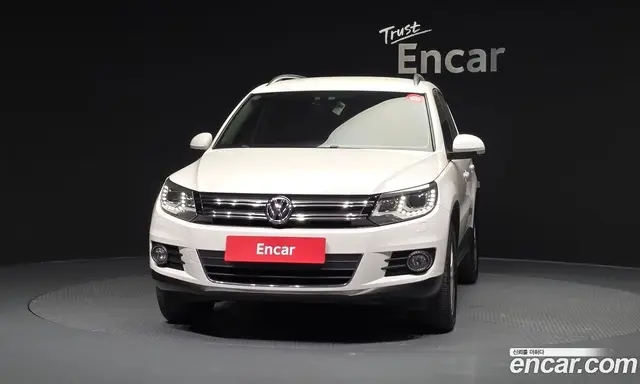 Volkswagen Tiguan 2013 2.0 автомат (гидро), миниатюра 3 Volkswagen Tiguan 2013 2.0 автомат (гидро), миниатюра 3